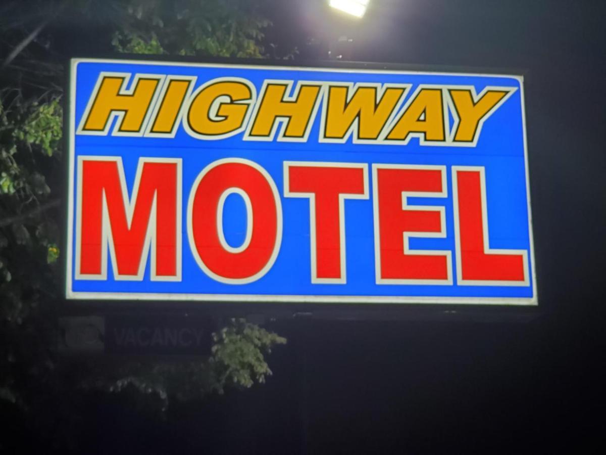 Highway Motel Saint Paul Exterior foto